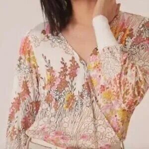 NEW ANTHROPOLOGIE TINY MEDIUM CALLIE WRAP TOP WILDFLOWERS BOHO COTTAGECORE RAYON